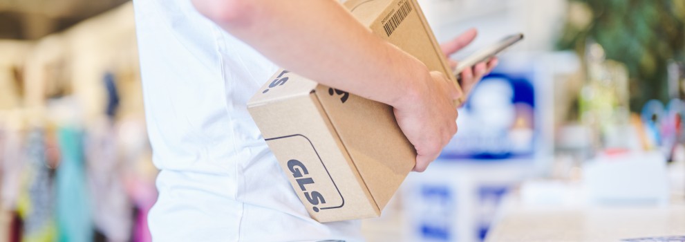 Klant in een Parcel Shop