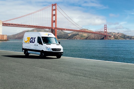 GLS delivery van in front of golden gate bridge